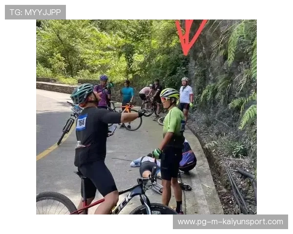 自行车赛段意外大起伏，自行车赛事故视频